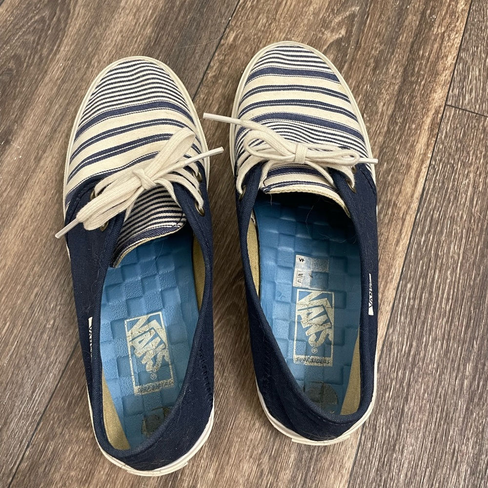 Vans slip on
